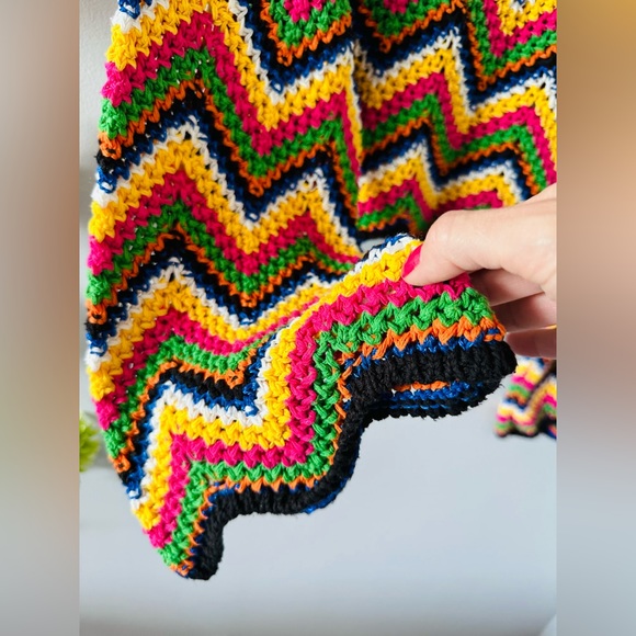 Zara | Crocheted Tribal Stylish Top. Zara’s Bloggers - Picture 10 of 12